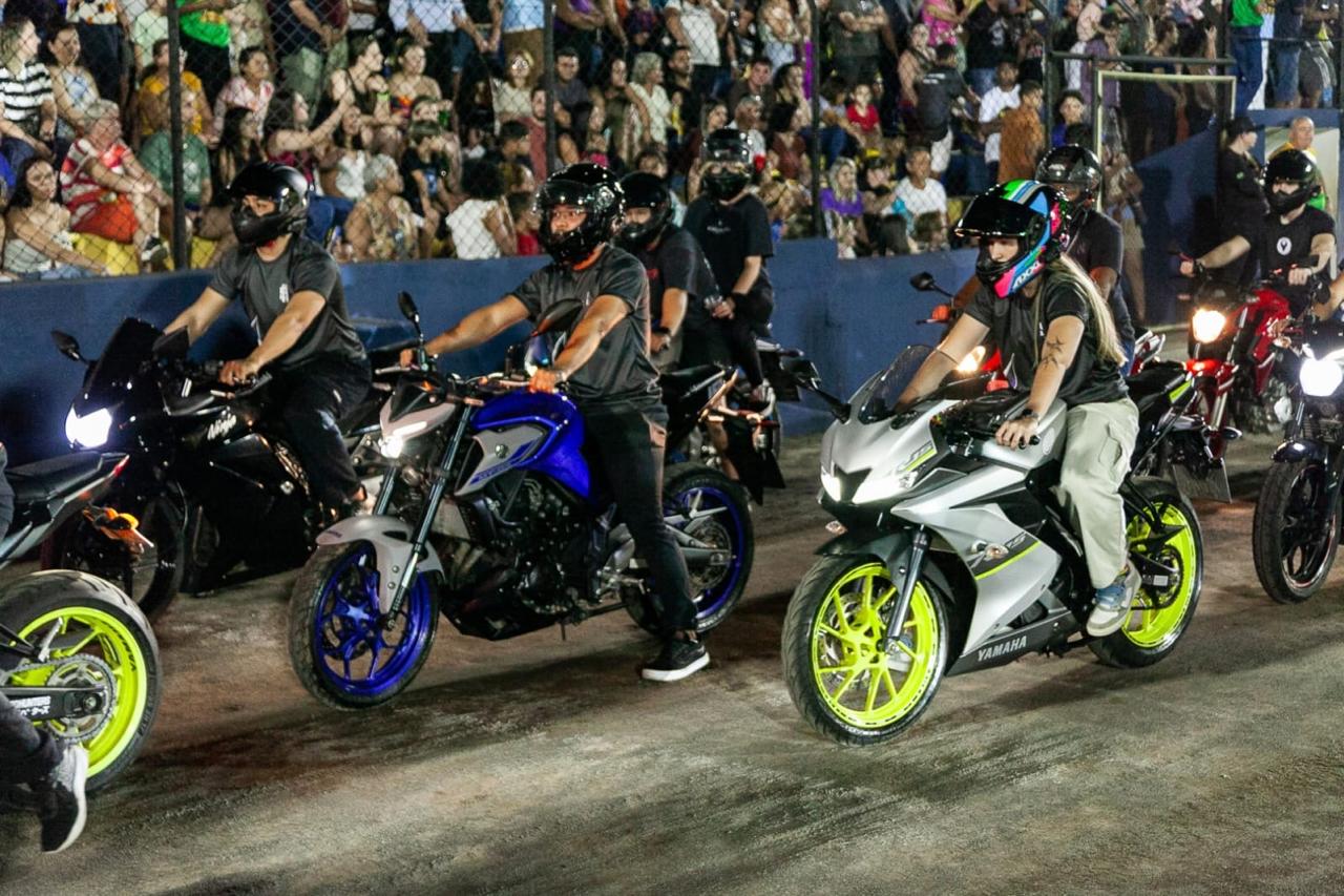 Motos do Street Hooligans no desfile
